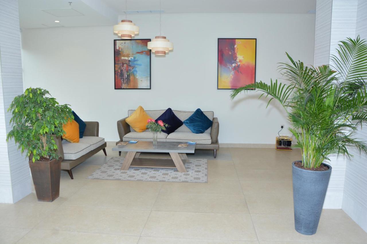 Albergue The Lofts Kuwait Fintas Kuwait City Exterior foto
